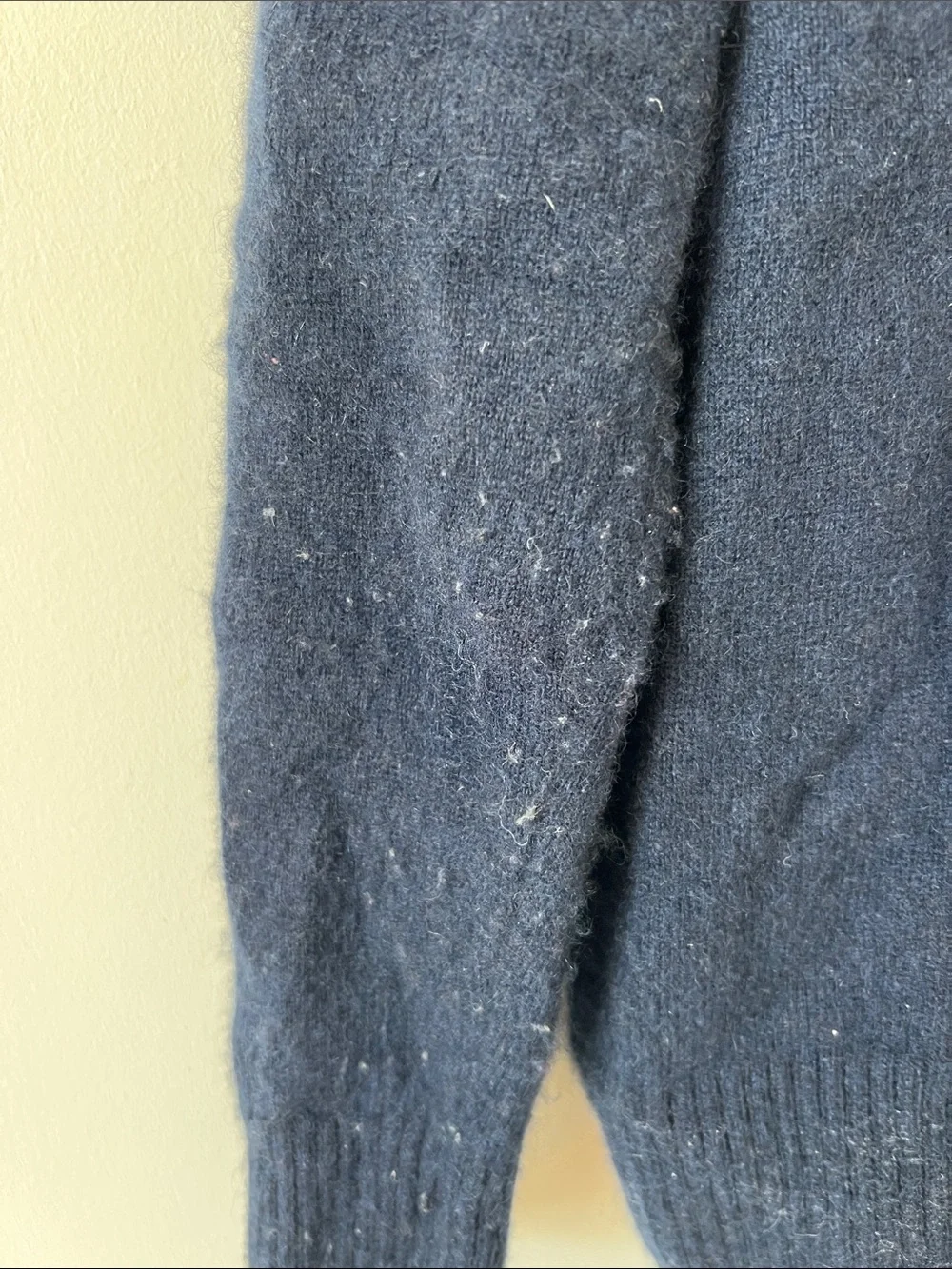 Crewcuts 100% Cashmere Crewneck Sweater Navy Blue Boys Size 6-7 Youth